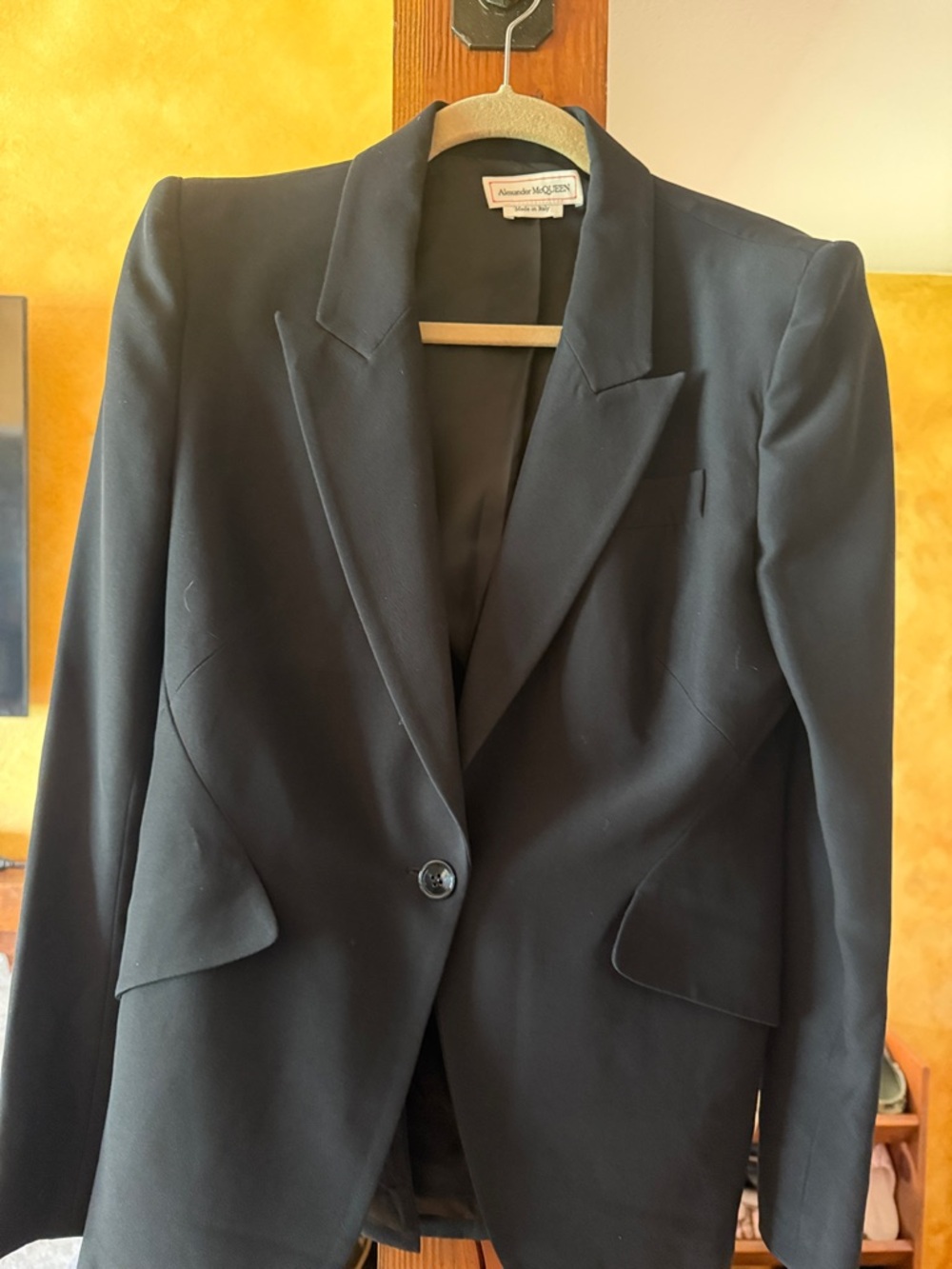 Alexander McQueen Women's Black Single-Button Tailored Blazer